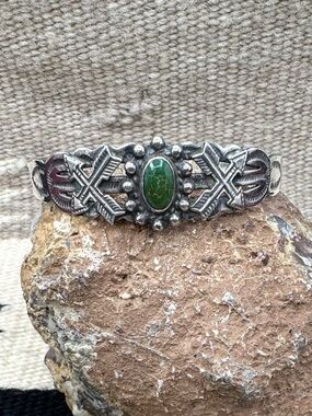 Fred Harvey Style Southwest Sterling Silver Turquoise Cuff Bracelet 6 3/8”